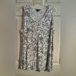 J. Jill Wearever collection, sleeveless tunic, size Xl petite, off white, navy